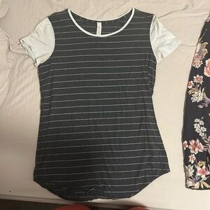 Lululemon short sleeve relax T